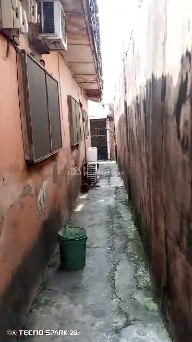 2units of Demolishable Semi-detached Bungalow, Off Nnobi, Kilo, Surulere, Lagos, Semi-detached Bungalow for Sale