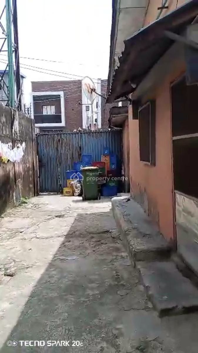 2units of Demolishable Semi-detached Bungalow, Off Nnobi, Kilo, Surulere, Lagos, Semi-detached Bungalow for Sale