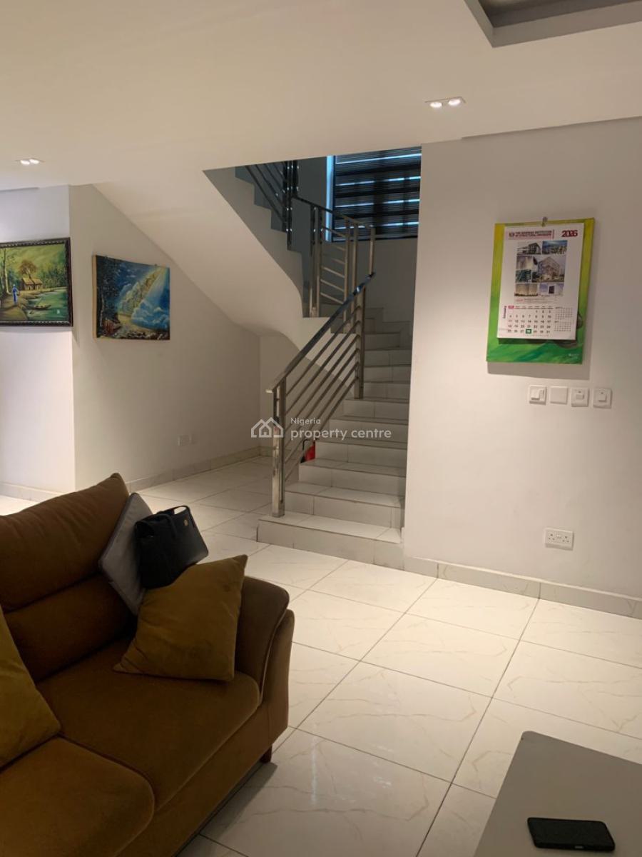 a Unit of Spacious 5-bedroom Semi-detached House with an En-suite Bq, Lekki, Lagos, Semi-detached Duplex for Sale