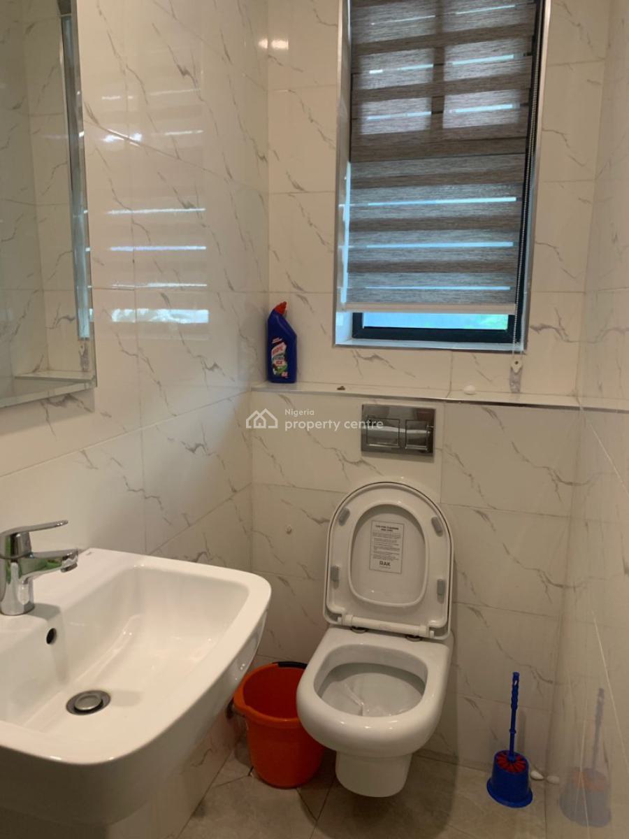 a Unit of Spacious 5-bedroom Semi-detached House with an En-suite Bq, Lekki, Lagos, Semi-detached Duplex for Sale