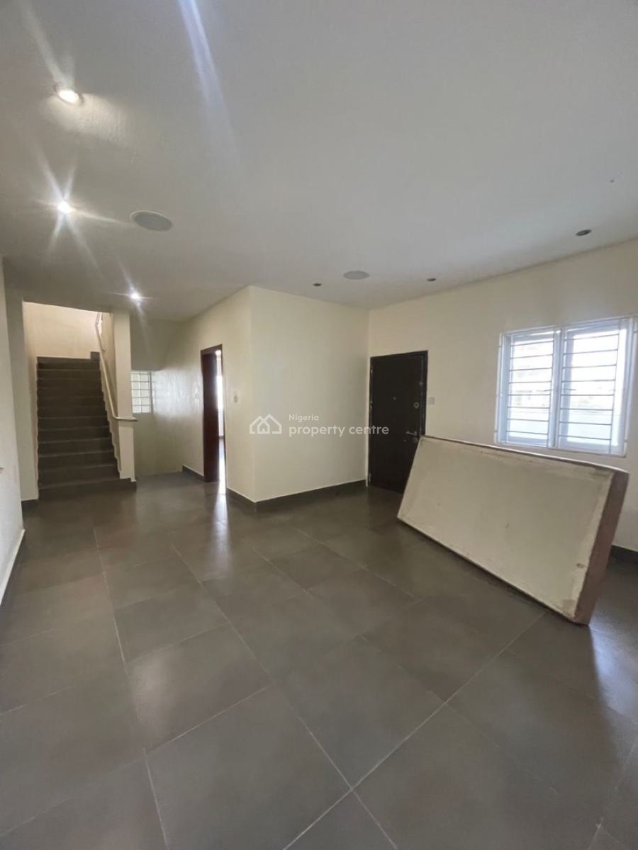 Lovely 4 Bedrooms Semi Detached Duplex with Ocean View Roof-top Lounge, Alpha Beach Road ( New Road), Lekki, Lagos, Semi-detached Duplex for Rent