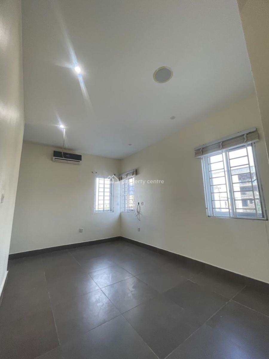 Lovely 4 Bedrooms Semi Detached Duplex with Ocean View Roof-top Lounge, Alpha Beach Road ( New Road), Lekki, Lagos, Semi-detached Duplex for Rent