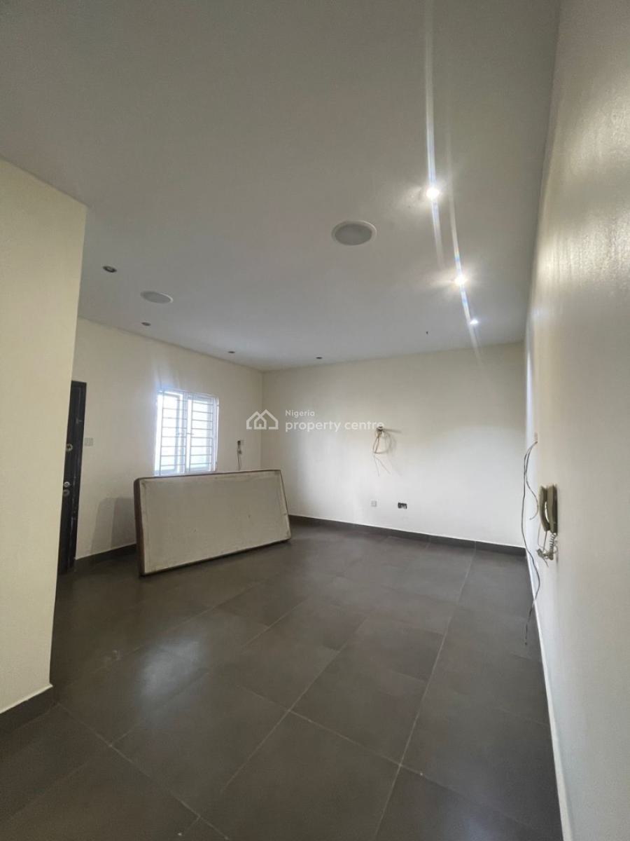 Lovely 4 Bedrooms Semi Detached Duplex with Ocean View Roof-top Lounge, Alpha Beach Road ( New Road), Lekki, Lagos, Semi-detached Duplex for Rent