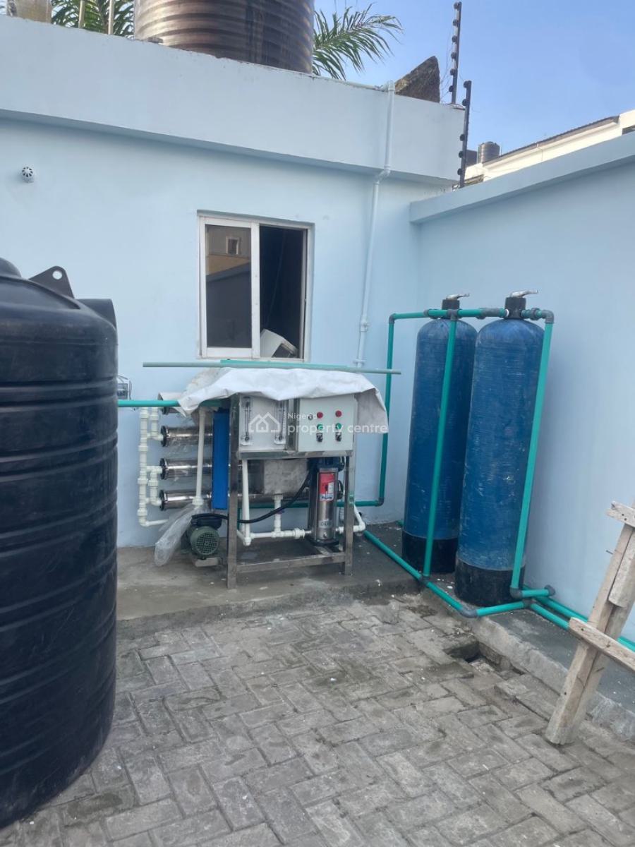 Lovely 4 Bedrooms Semi Detached Duplex with Ocean View Roof-top Lounge, Alpha Beach Road ( New Road), Lekki, Lagos, Semi-detached Duplex for Rent