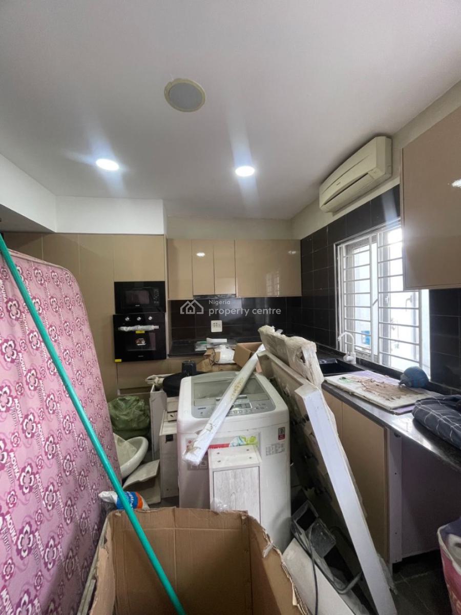 Lovely 4 Bedrooms Semi Detached Duplex with Ocean View Roof-top Lounge, Alpha Beach Road ( New Road), Lekki, Lagos, Semi-detached Duplex for Rent