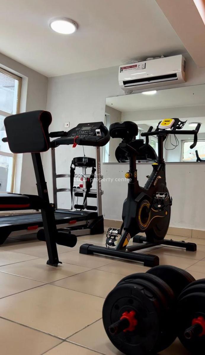 Exclusive Fully Furnished Studio, Off Admiralty Road, Lekki, Lagos, Flat / Apartment for Rent