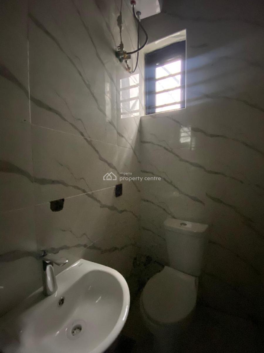 Classic Neatly Built 5bedroom Fully Detached with Bq in Secured Estate, Sangotedo, Ibeju Lekki, Lagos, Detached Duplex for Sale