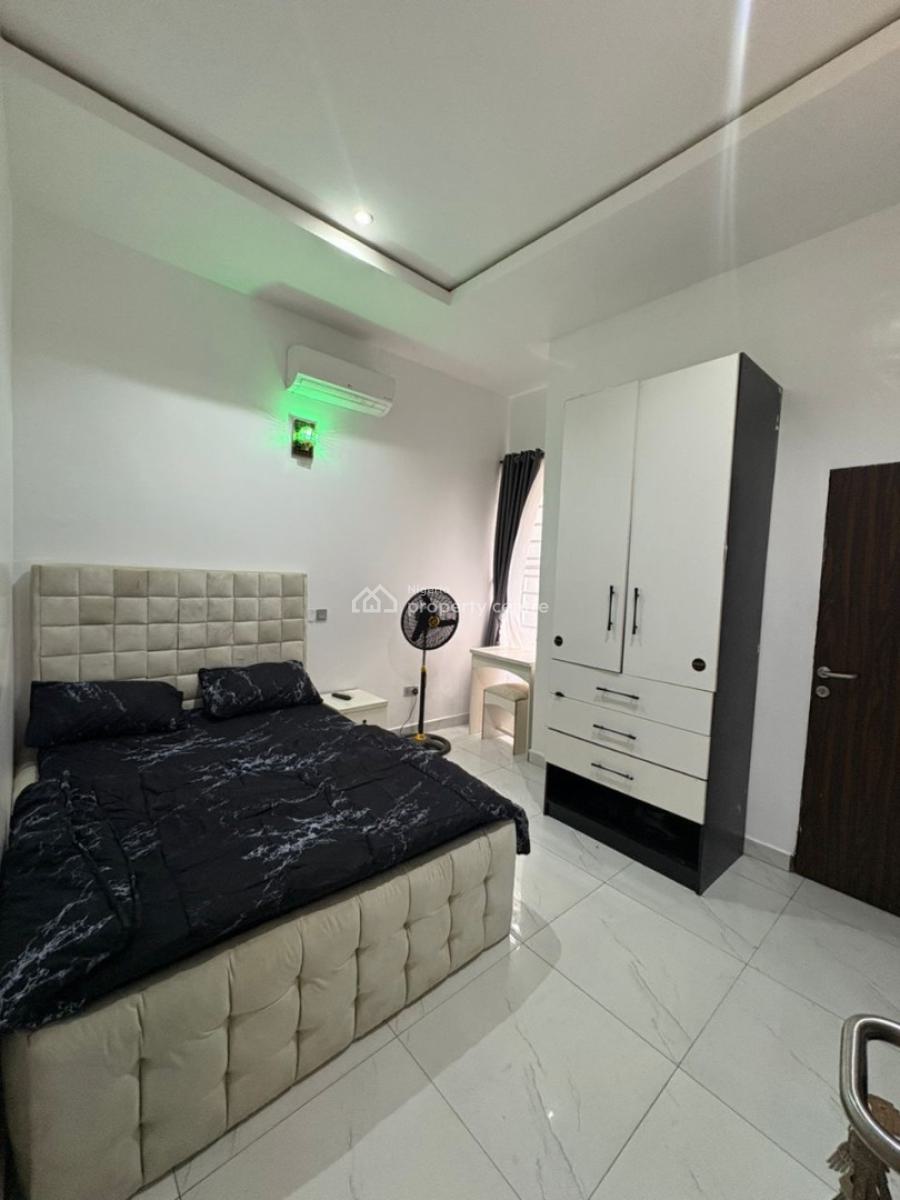 Exquisite Furnished Semi Master Bedroom, Orchid, Lekki Phase 2, Lekki, Lagos, Flat / Apartment for Rent