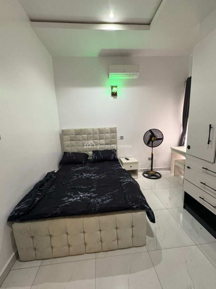 Exquisite Furnished Semi Master Bedroom, Orchid, Lekki Phase 2, Lekki, Lagos, Flat / Apartment for Rent