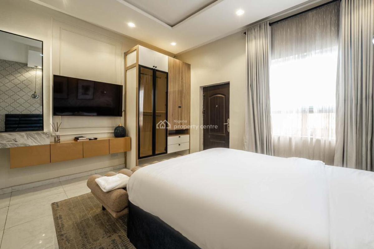 Stunning 2 Bedrooms Modern Apartment, Preston Court, Ikate, Lekki, Lagos, Flat / Apartment Short Let