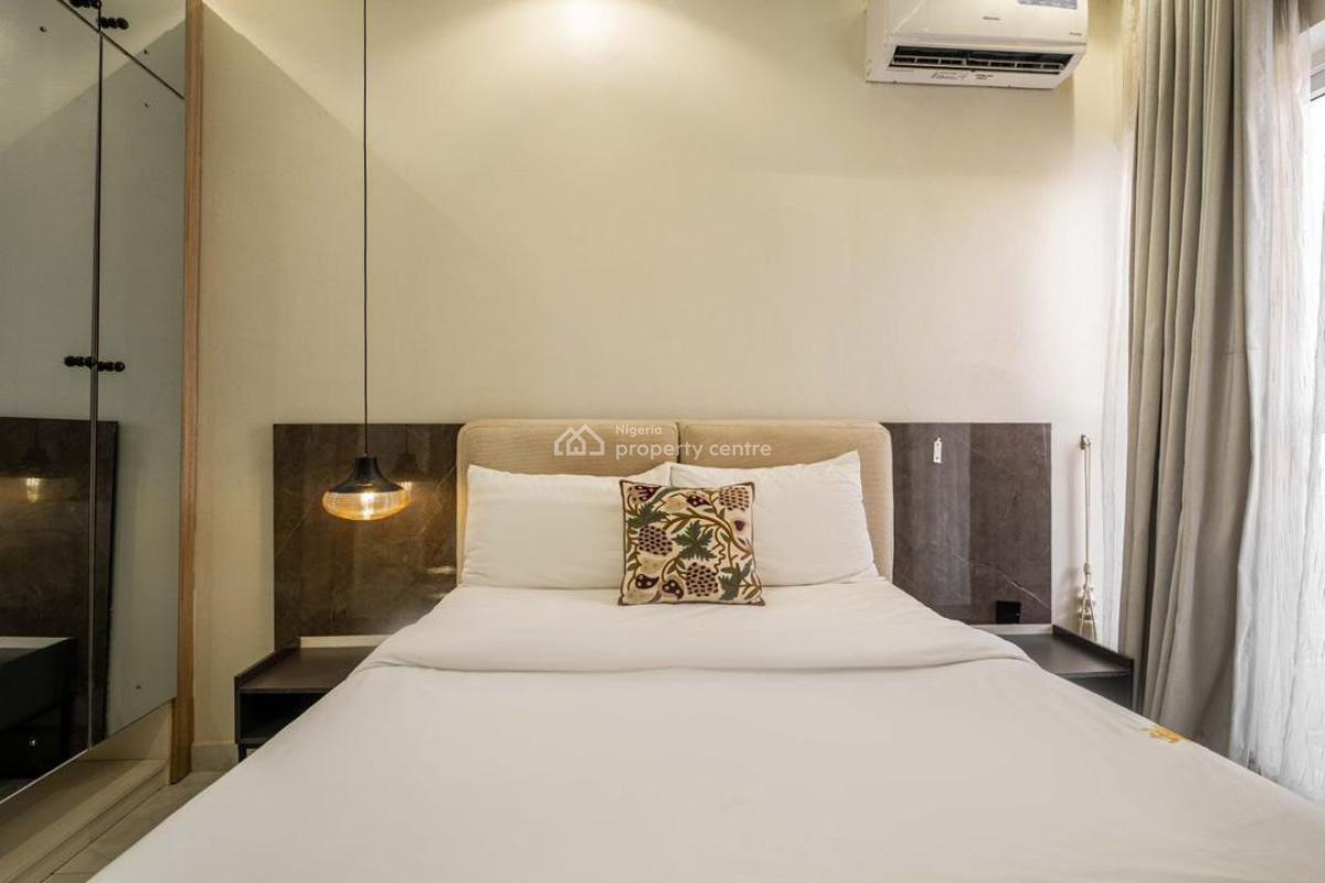 Stunning 2 Bedrooms Modern Apartment, Preston Court, Ikate, Lekki, Lagos, Flat / Apartment Short Let