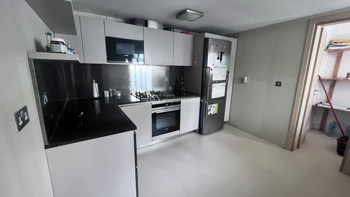 Luxury 3-bedroom Terrace Apartment with Bq, Ikoyi, Lagos, Flat / Apartment for Rent
