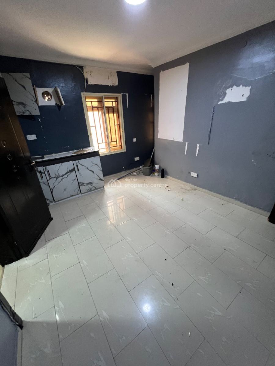 Standard Studio Apartment, Off Admiralty Way, Lekki Phase 1, Lekki, Lagos, Self Contain (single Rooms) for Rent