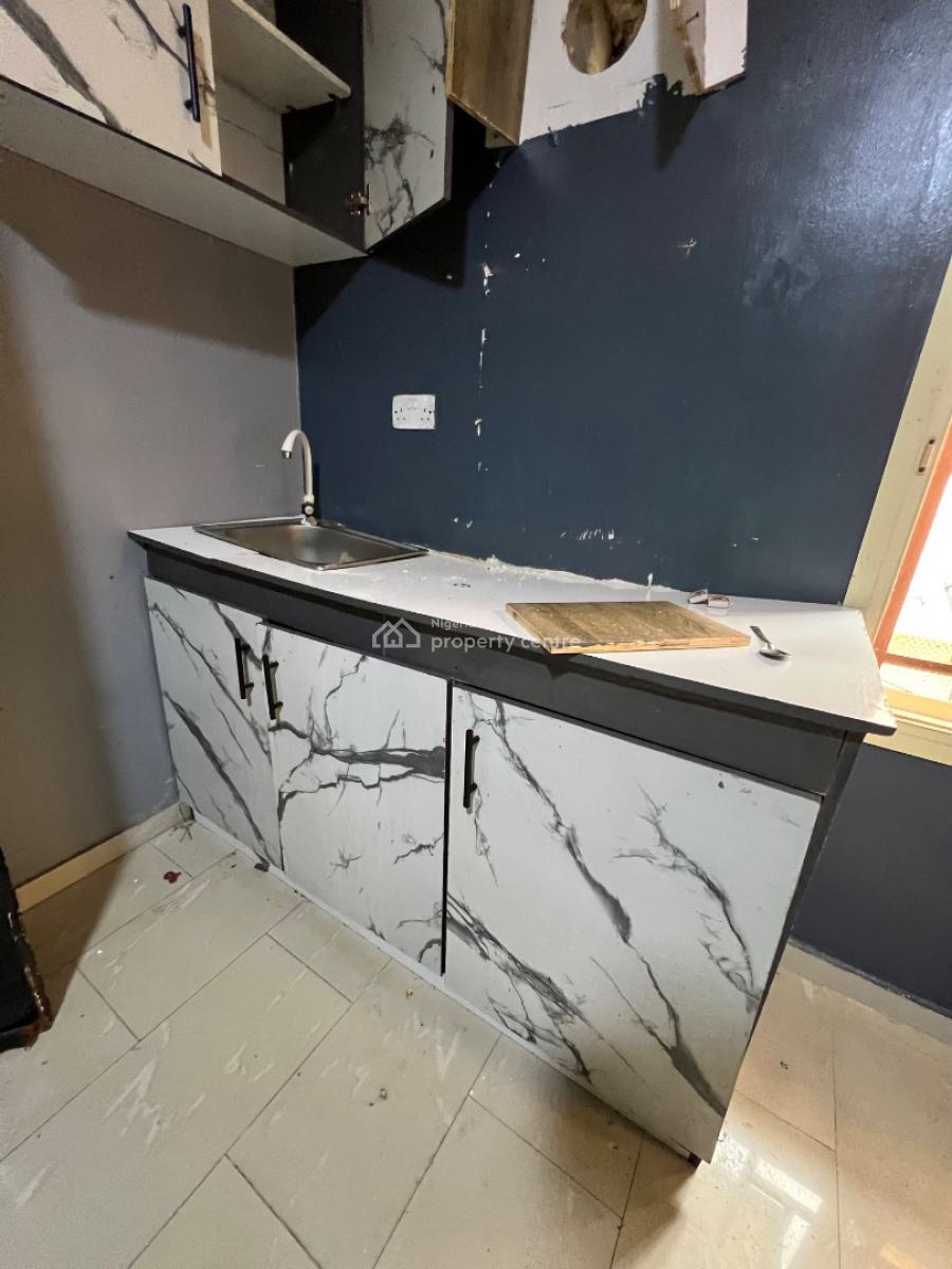 Standard Studio Apartment, Off Admiralty Way, Lekki Phase 1, Lekki, Lagos, Self Contain (single Rooms) for Rent