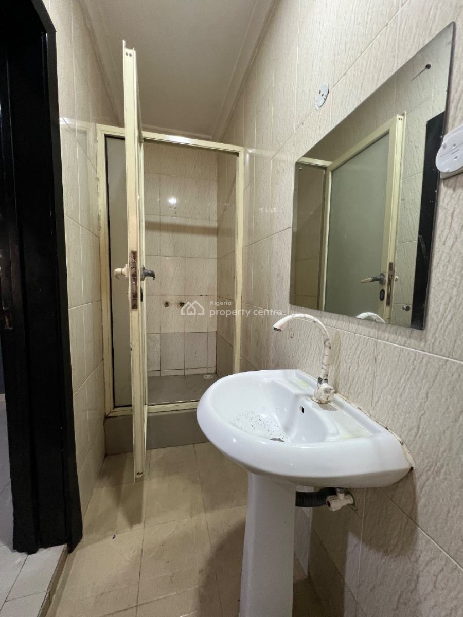 Standard Studio Apartment, Off Admiralty Way, Lekki Phase 1, Lekki, Lagos, Self Contain (single Rooms) for Rent