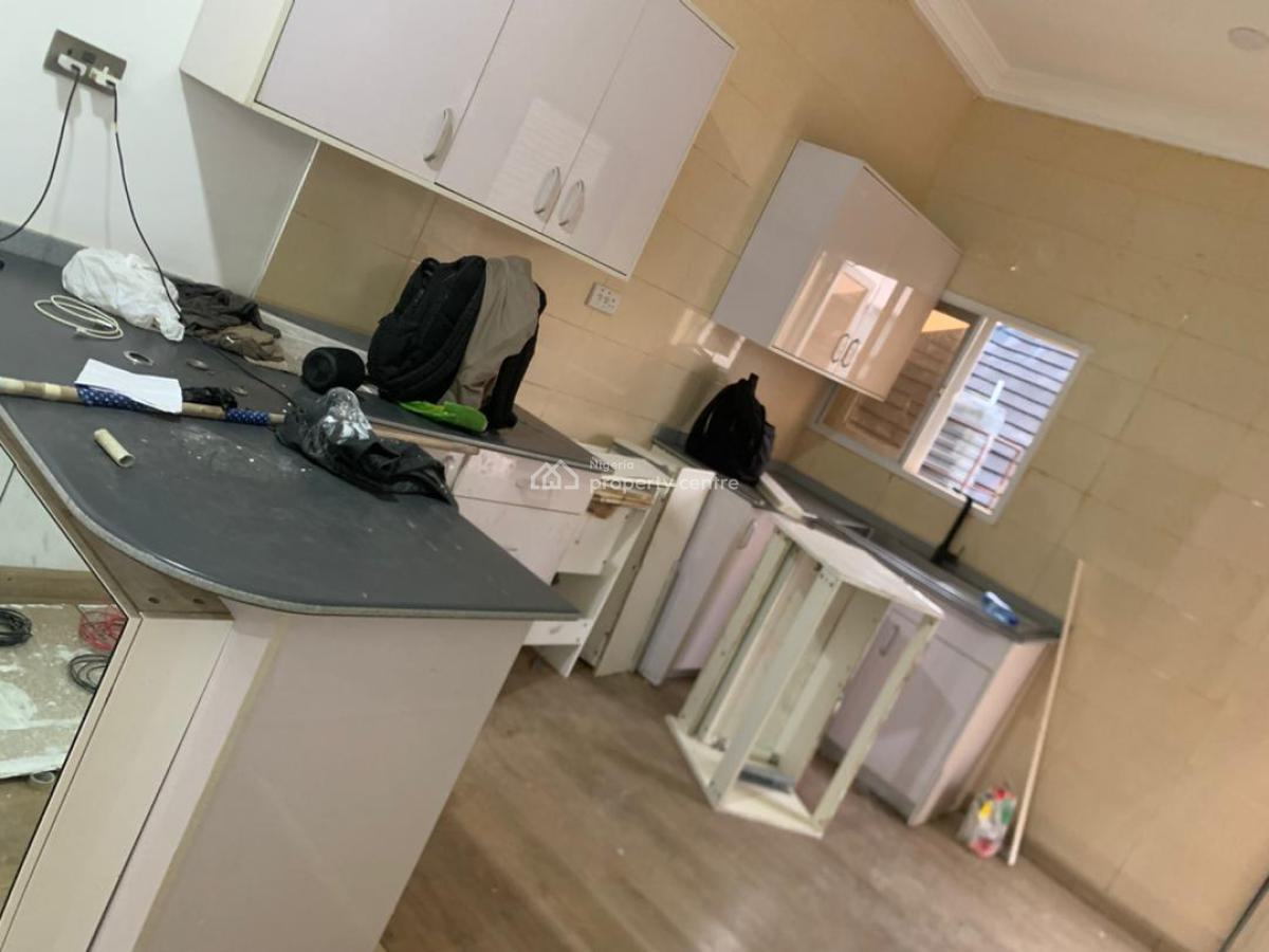 Mini Flat with a/c, Chevron, Lekki, Lagos, Mini Flat (room and Parlour) for Rent