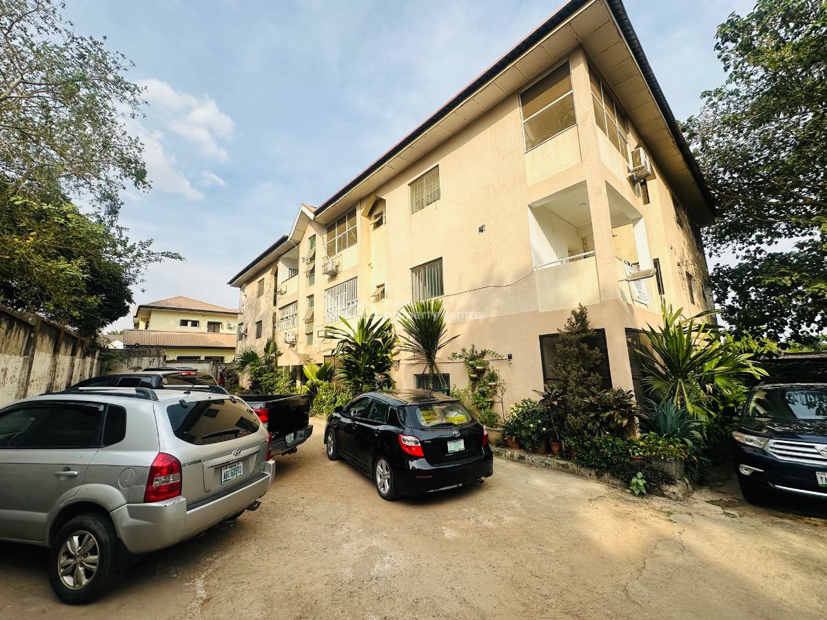 3 Bedroom Apartment, Serene Environment of Aminu Kano, Wuse 2, Abuja, House for Rent