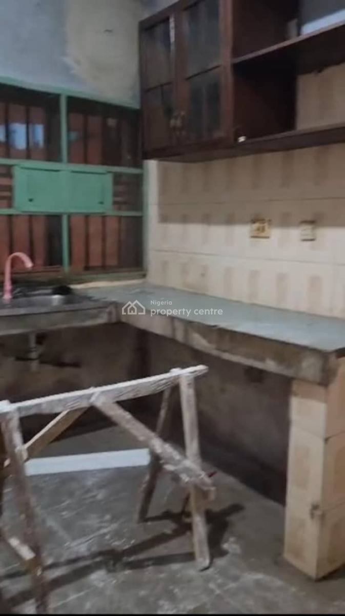 Lovely 4 Bedroom Terrace Duplex, Off Popoola Banjoko Street, Soluyi, Gbagada, Lagos, Terraced Duplex for Rent