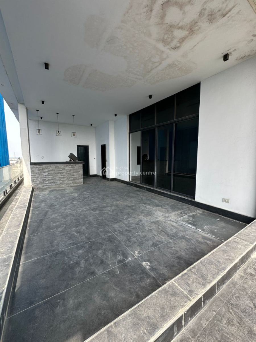 Super-spacious Luxury 3-bedroom Penthouse on The 8th Floor, Ikoyi, Lagos, Flat / Apartment for Sale