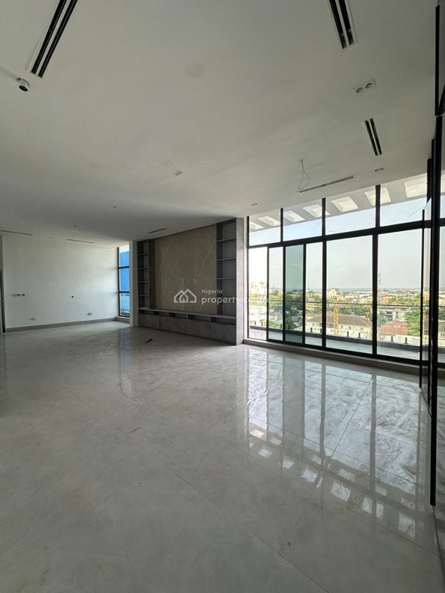 Super-spacious Luxury 3-bedroom Penthouse on The 8th Floor, Ikoyi, Lagos, Flat / Apartment for Sale