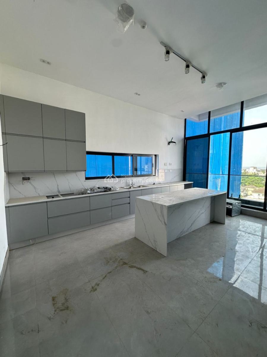 Super-spacious Luxury 3-bedroom Penthouse on The 8th Floor, Ikoyi, Lagos, Flat / Apartment for Sale