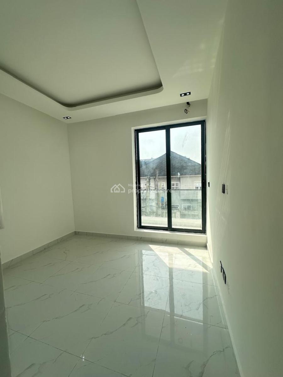 Exquisite Neatly Built 2bedroom Apartment in a Secured Estate, Ikate, Lekki, Lagos, Flat / Apartment for Sale