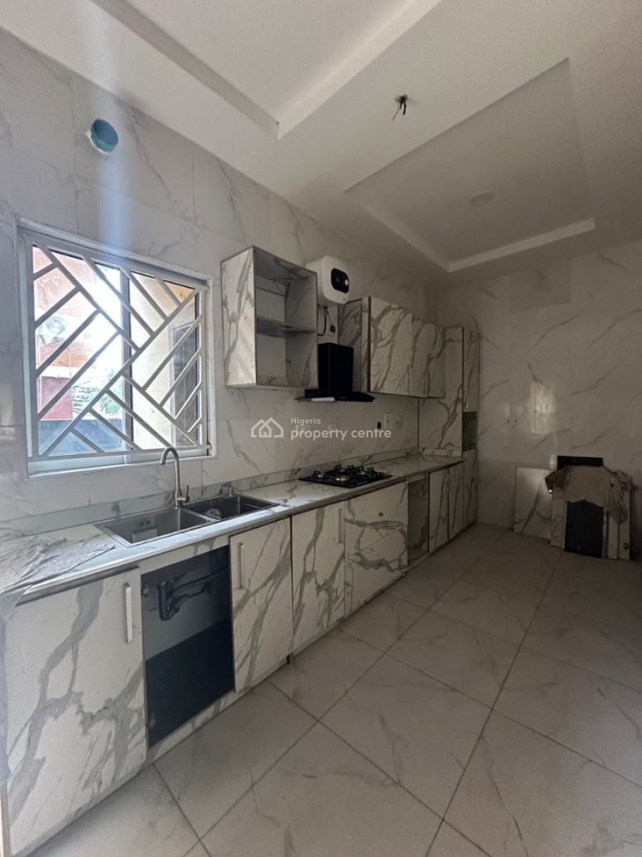 Well Built 2 Bedrooms Apartment, Ajah, Lagos, Flat / Apartment for Sale