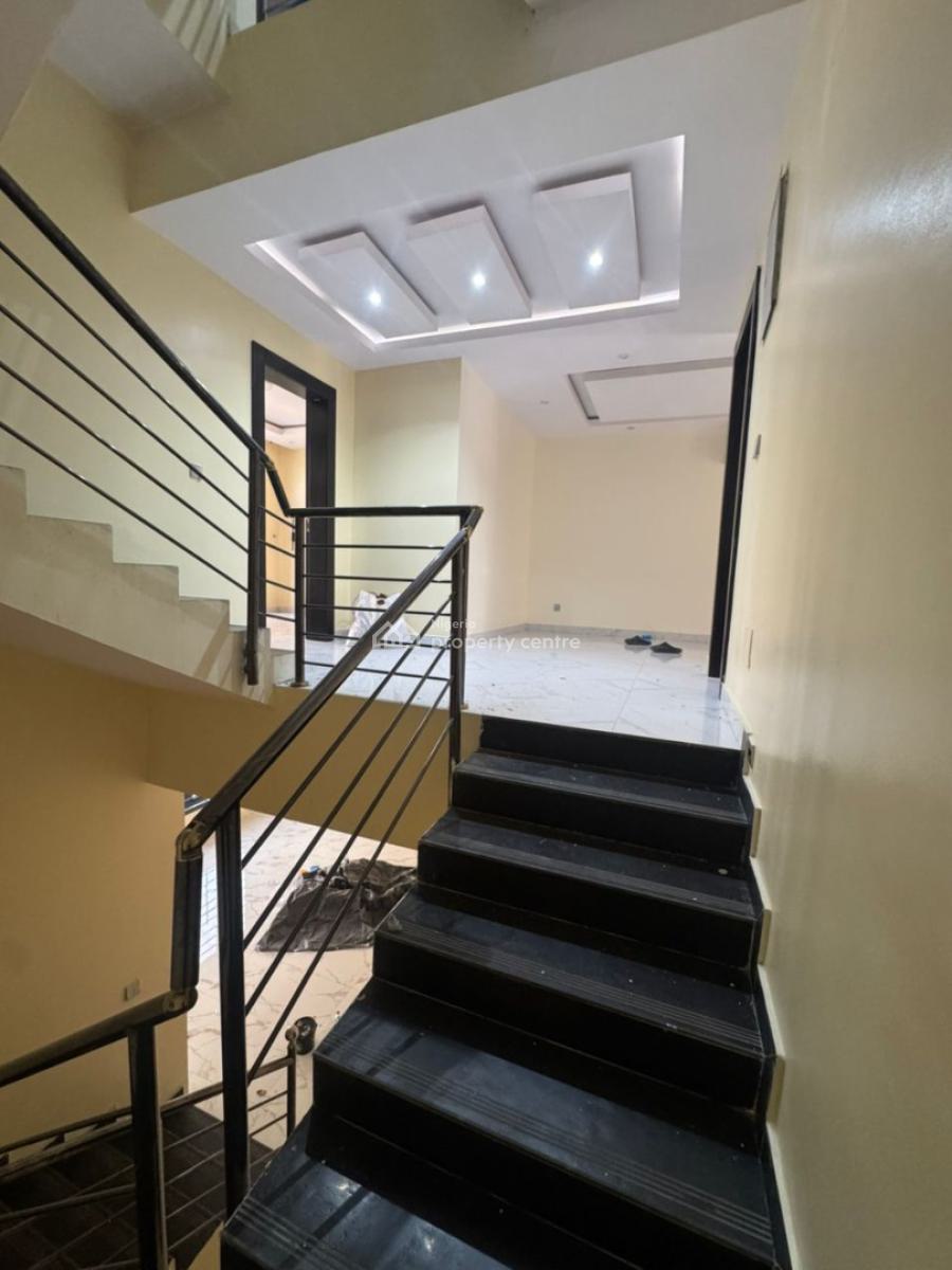 Four Bedrooms Terrace, Ikate, Lekki, Lagos, House for Rent