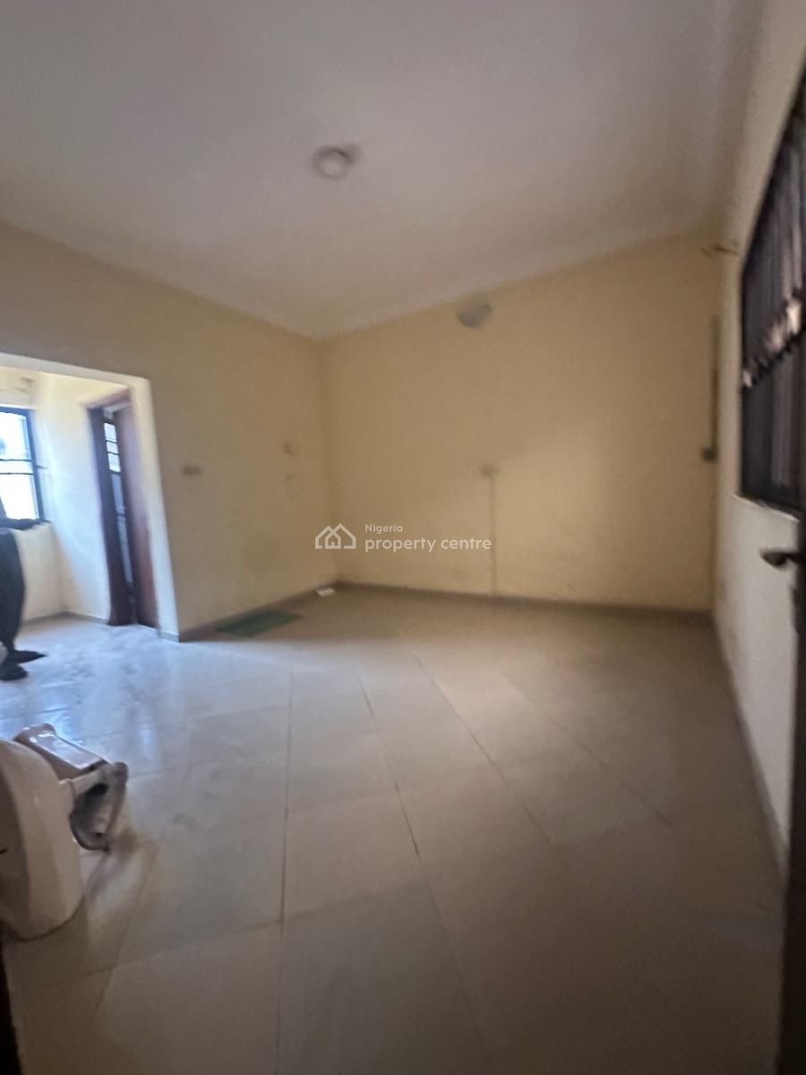 Self Serviced 2 Bedrooms Apartment, Lekki Phase 1, Lekki, Lagos, Flat / Apartment for Rent