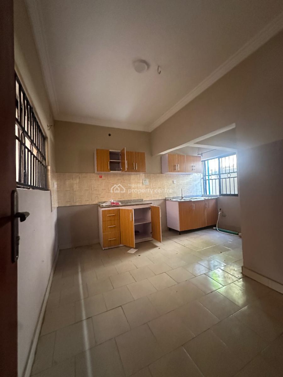 Self Serviced 2 Bedrooms Apartment, Lekki Phase 1, Lekki, Lagos, Flat / Apartment for Rent