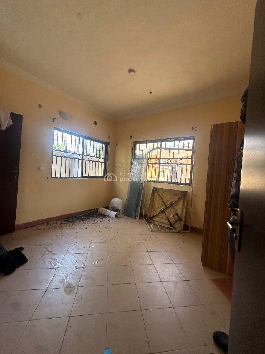 Self Serviced 2 Bedrooms Apartment, Lekki Phase 1, Lekki, Lagos, Flat / Apartment for Rent