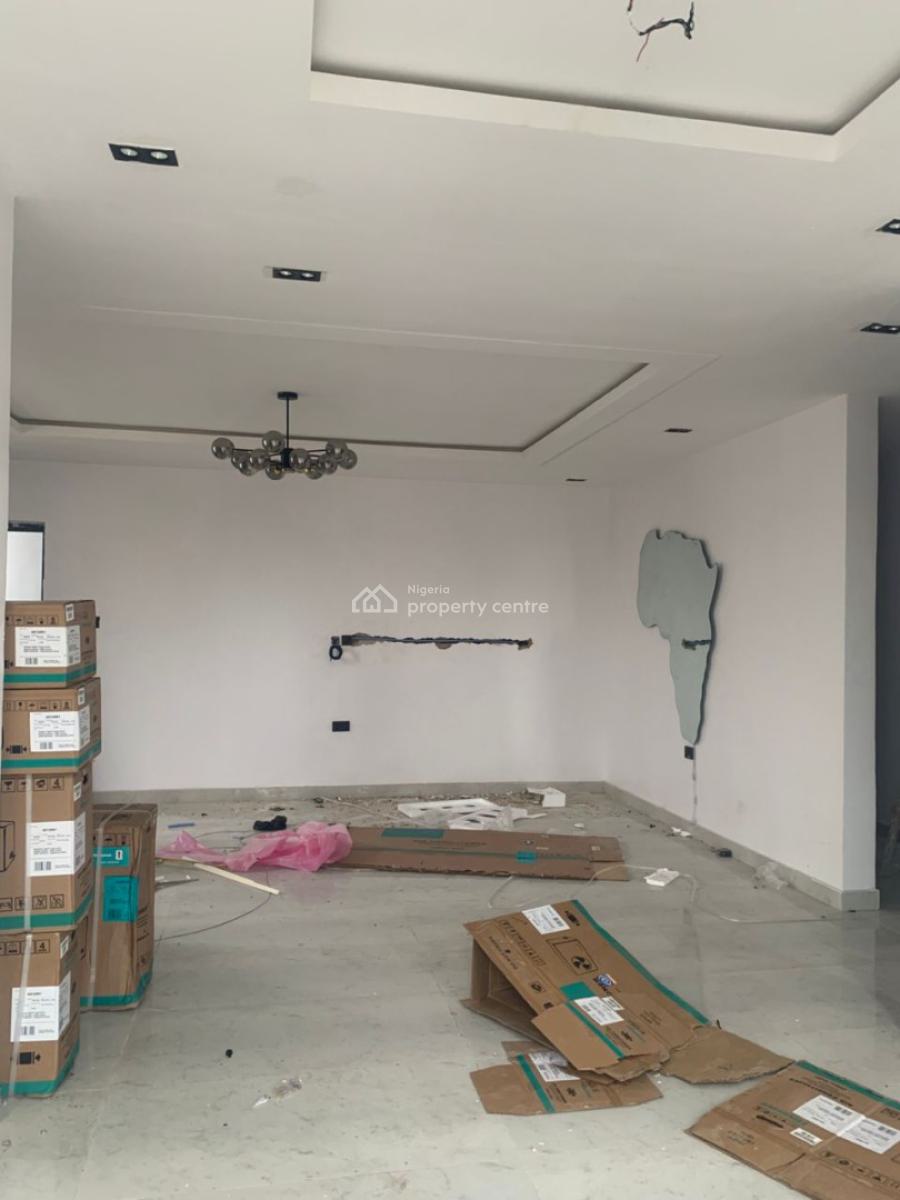 Brand New 3 Bedrooms Apartment with Bq, Off Admiralty Way, Lekki Phase 1, Lekki, Lagos, Flat / Apartment for Rent