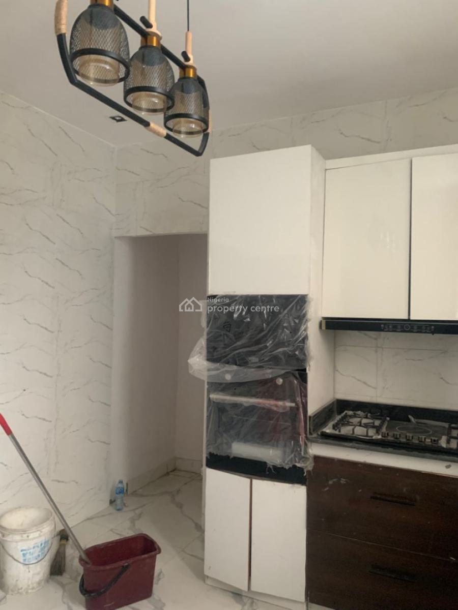 Brand New 3 Bedrooms Apartment with Bq, Off Admiralty Way, Lekki Phase 1, Lekki, Lagos, Flat / Apartment for Rent