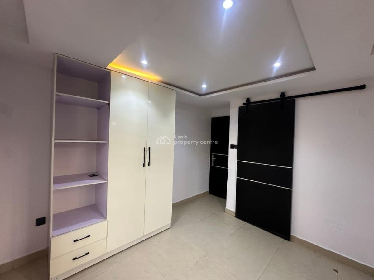 3 Bedroom Apartment with Bq, Lekki Phase 1, Lekki, Lagos, Flat / Apartment for Sale