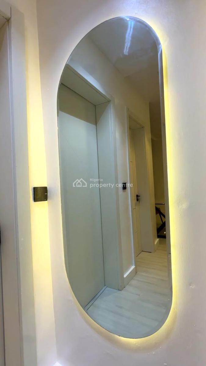 Fully Furnished/ Service 2 Bedroom Apartment, Ologolo, Lekki, Lekki, Lagos, Flat / Apartment for Rent