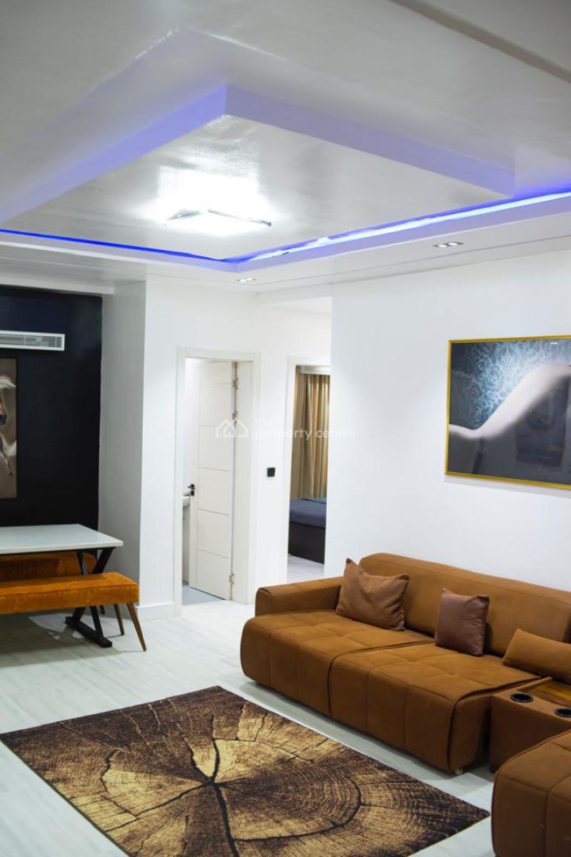 Fully Furnished/ Service 2 Bedroom Apartment, Ologolo, Lekki, Lekki, Lagos, Flat / Apartment for Rent