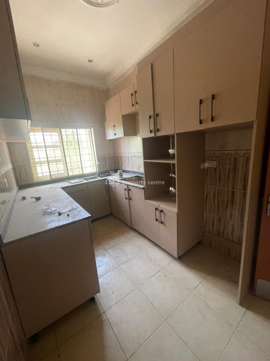 a 4 Bedroom Mini Duplex Located in a Mini Estate, Jabi, Abuja, Terraced Duplex for Rent