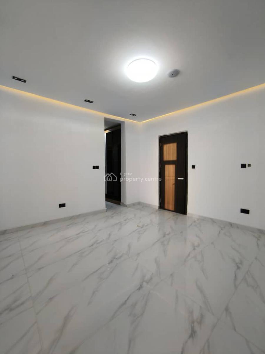Brand New, Massive Spacious Mini Flat with Personal Kitchen, Ologolo, Lekki, Lagos, Mini Flat (room and Parlour) for Rent