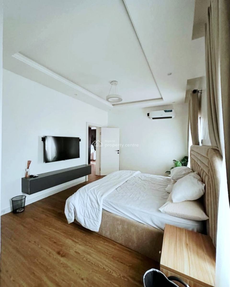 Furnished 3 Bedrooms Apartment, Lekki Phase 1, Lekki, Lagos, Flat / Apartment for Rent