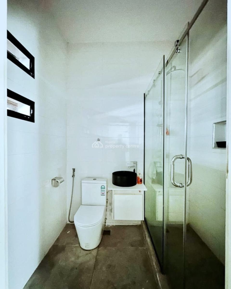 Furnished 3 Bedrooms Apartment, Lekki Phase 1, Lekki, Lagos, Flat / Apartment for Rent