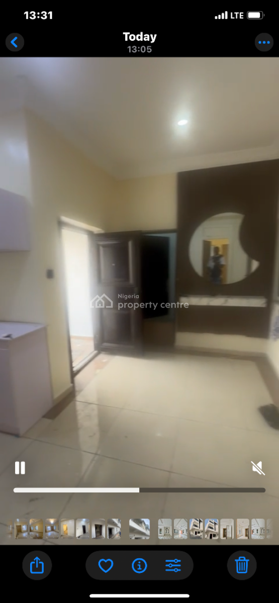 Spacious in a Good Estate, Vista View Estate, Lekki, Lagos, Mini Flat (room and Parlour) for Rent