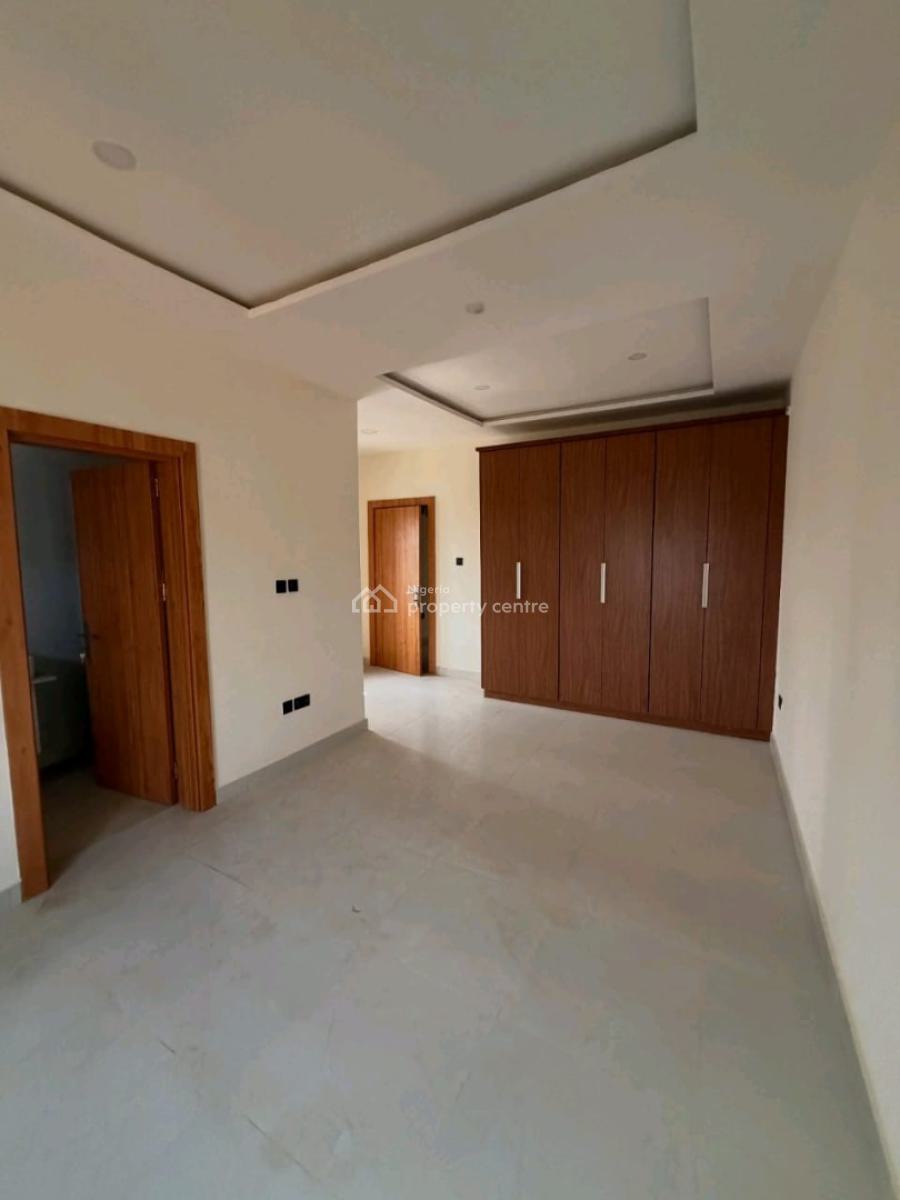 This Beautifully Built 4 Bedroom, Jahi, Abuja, House for Sale