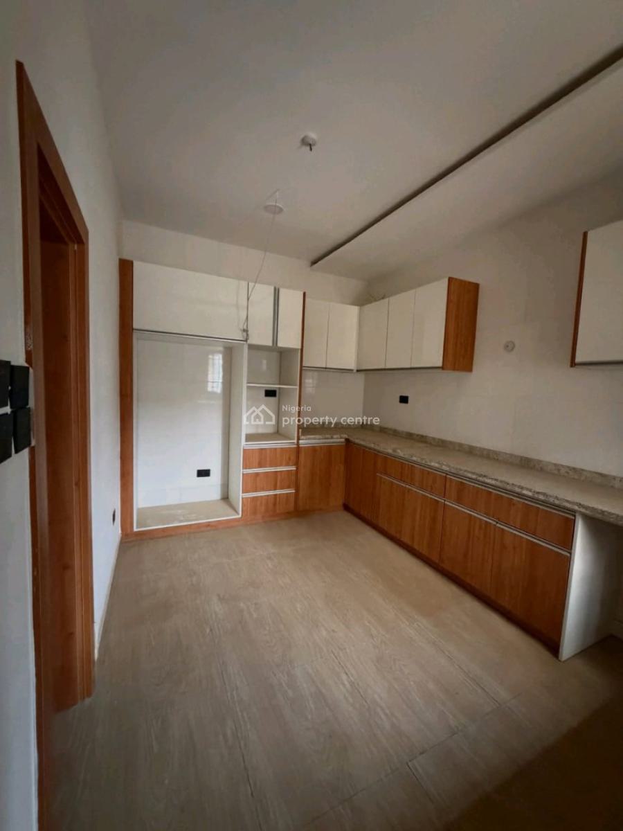 This Beautifully Built 4 Bedroom, Jahi, Abuja, House for Sale