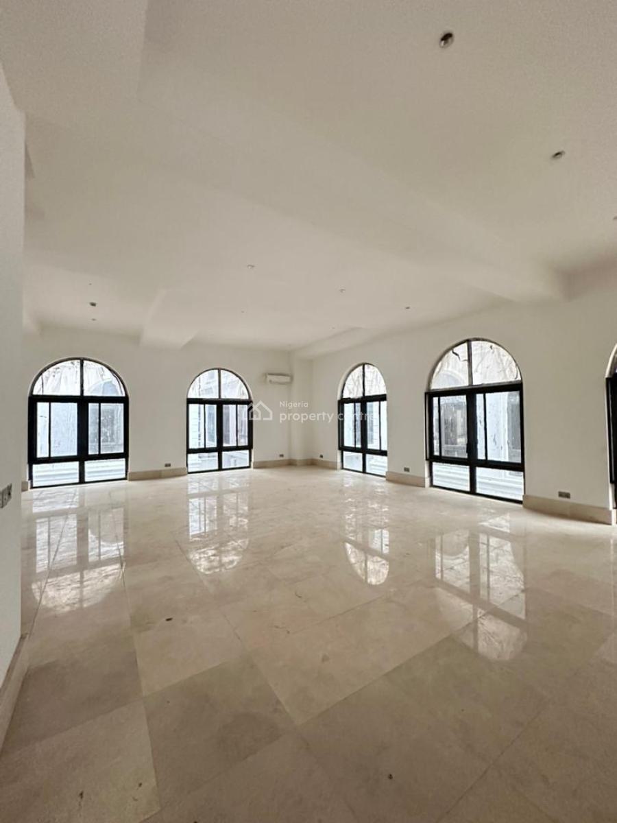 Exquisite 4 Bedroom Semi Detached with a Bq at Old Ikoyi, Old Ikoyi, Ikoyi, Lagos, Semi-detached Duplex for Sale