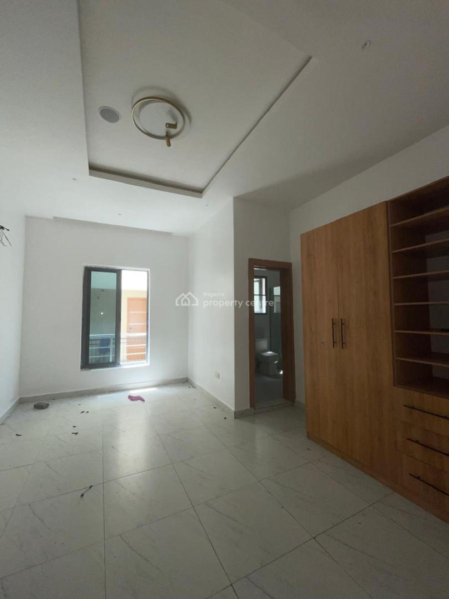 Luxurious 2 Bedroom Apartment with Excellent Facilities, Lekki Phase1, Lekki Phase 1, Lekki, Lagos, Flat / Apartment for Rent