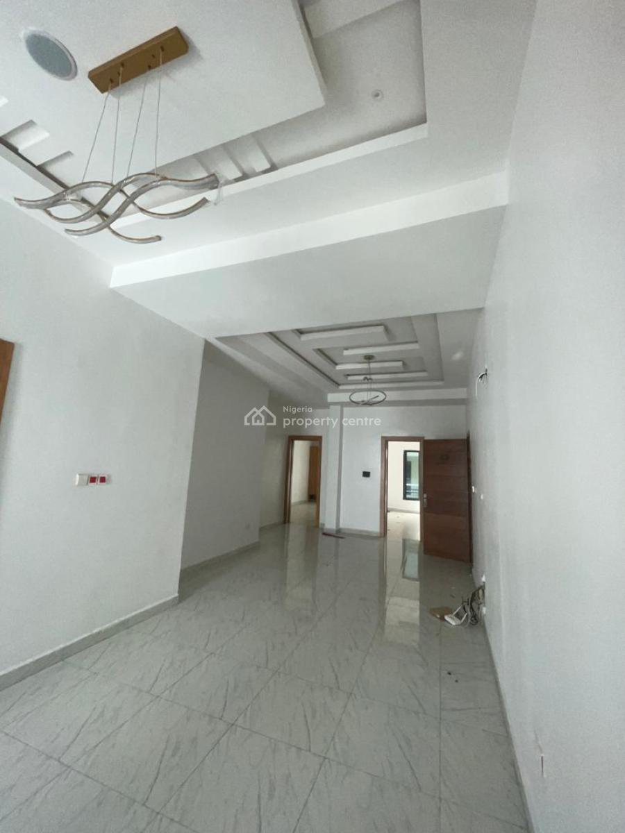 Luxurious 2 Bedroom Apartment with Excellent Facilities, Lekki Phase1, Lekki Phase 1, Lekki, Lagos, Flat / Apartment for Rent