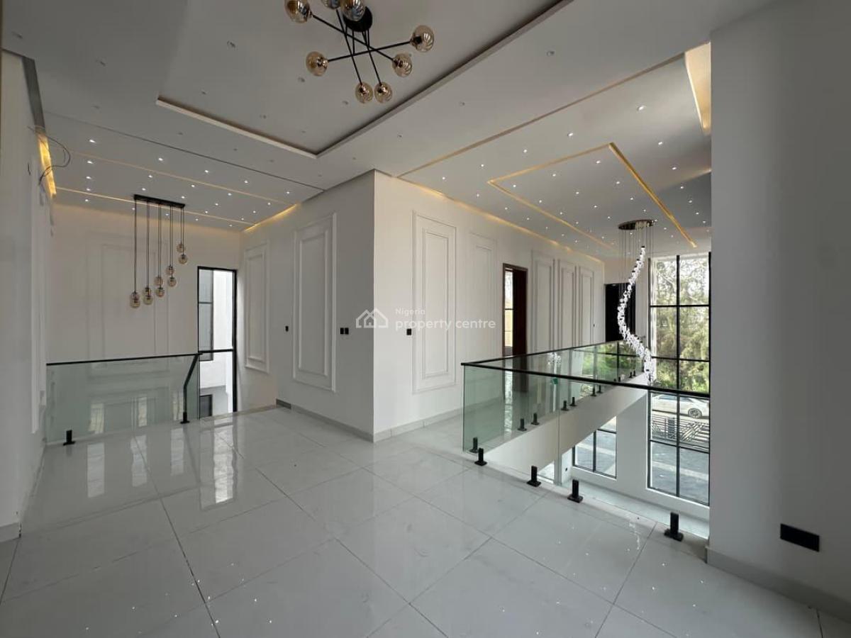 5 Bedroom Fully Detached House with Bq, Ikota, Lekki, Lagos, Detached Duplex for Sale