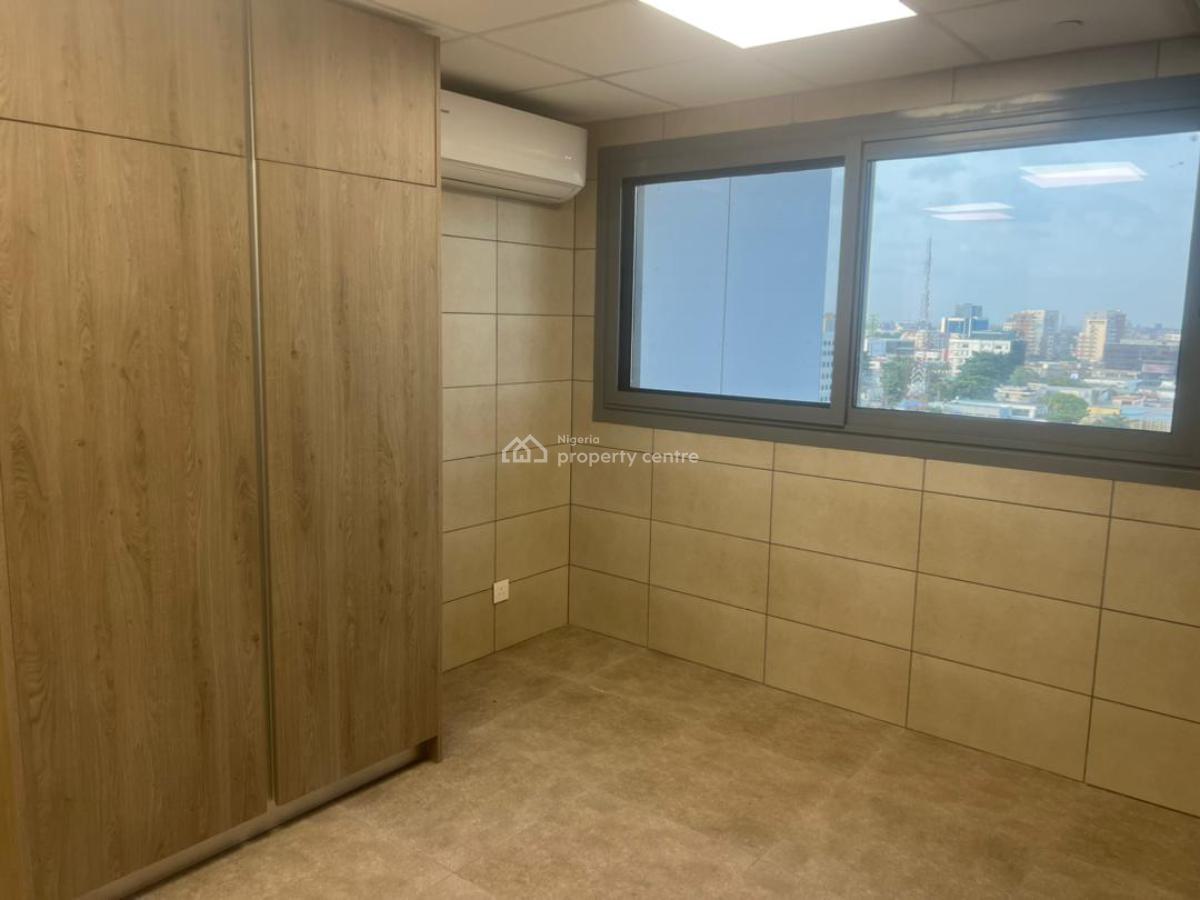 Waterfront Luxury Living 2 Bedroom Apartment, Victoria Island (vi), Lagos, Flat / Apartment for Rent