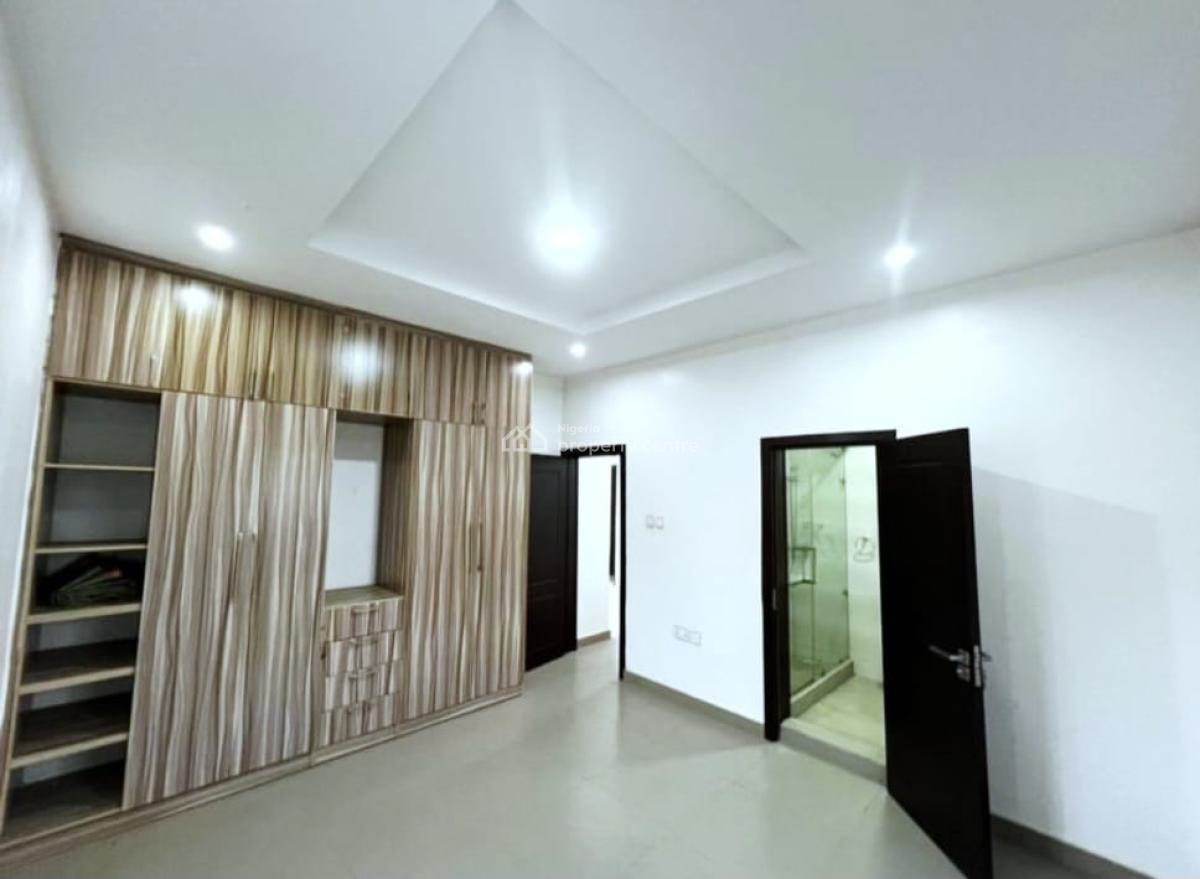 Nicely Finished 2-bedroom Apartment, Ikate Elegushi, Lekki, Lagos, Flat / Apartment for Rent