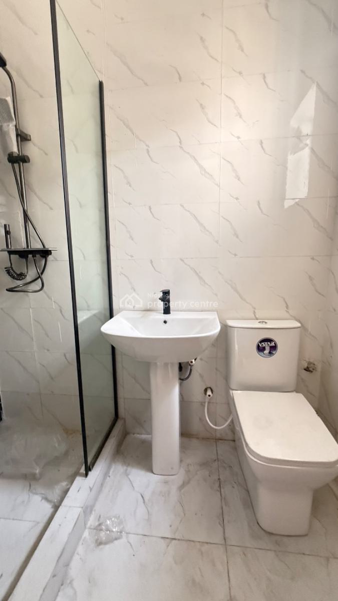 Modern 2 Bedroom Apartment, Sangotedo, Ajah, Lagos, Flat / Apartment for Sale